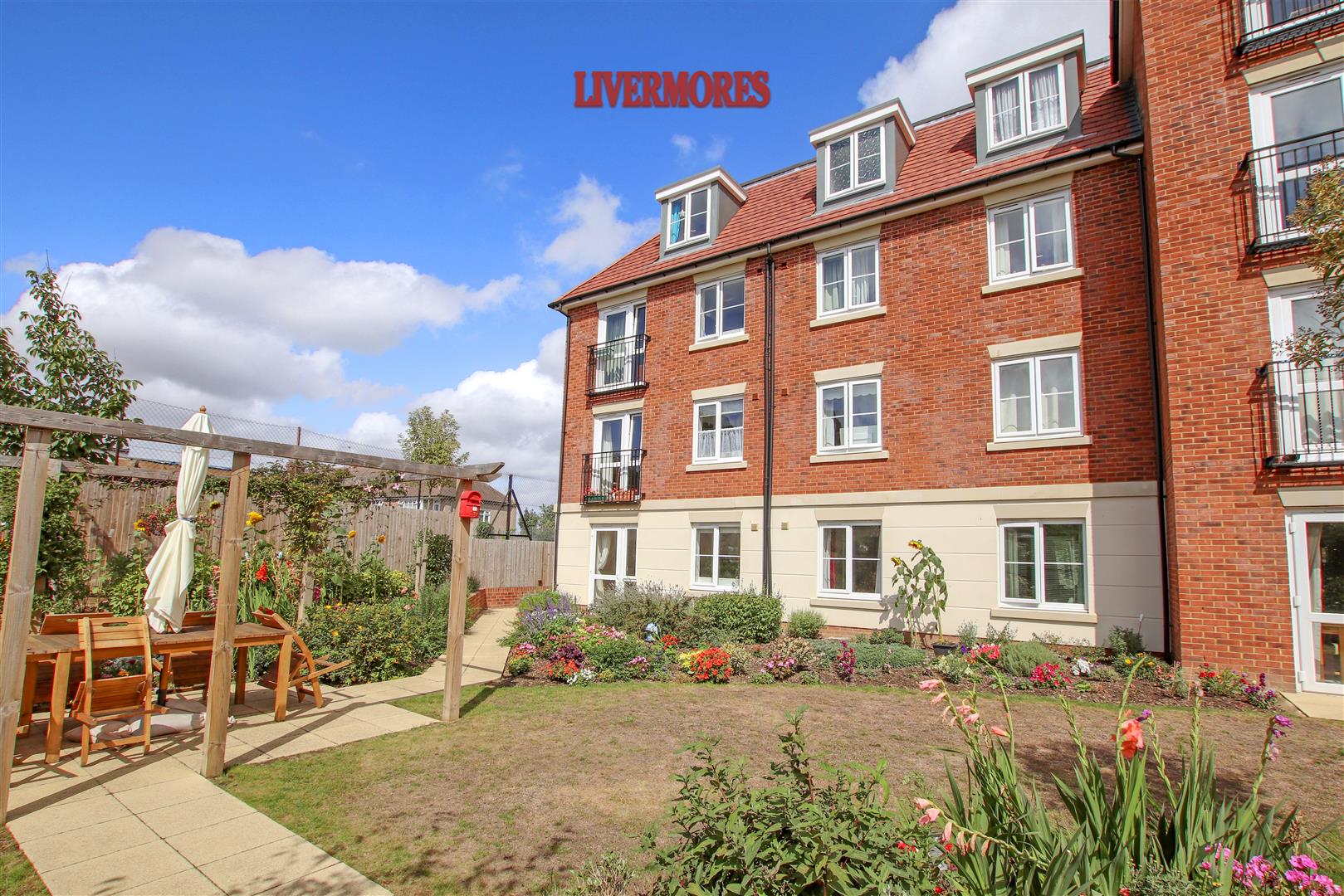 King Edward Avenue, Dartford